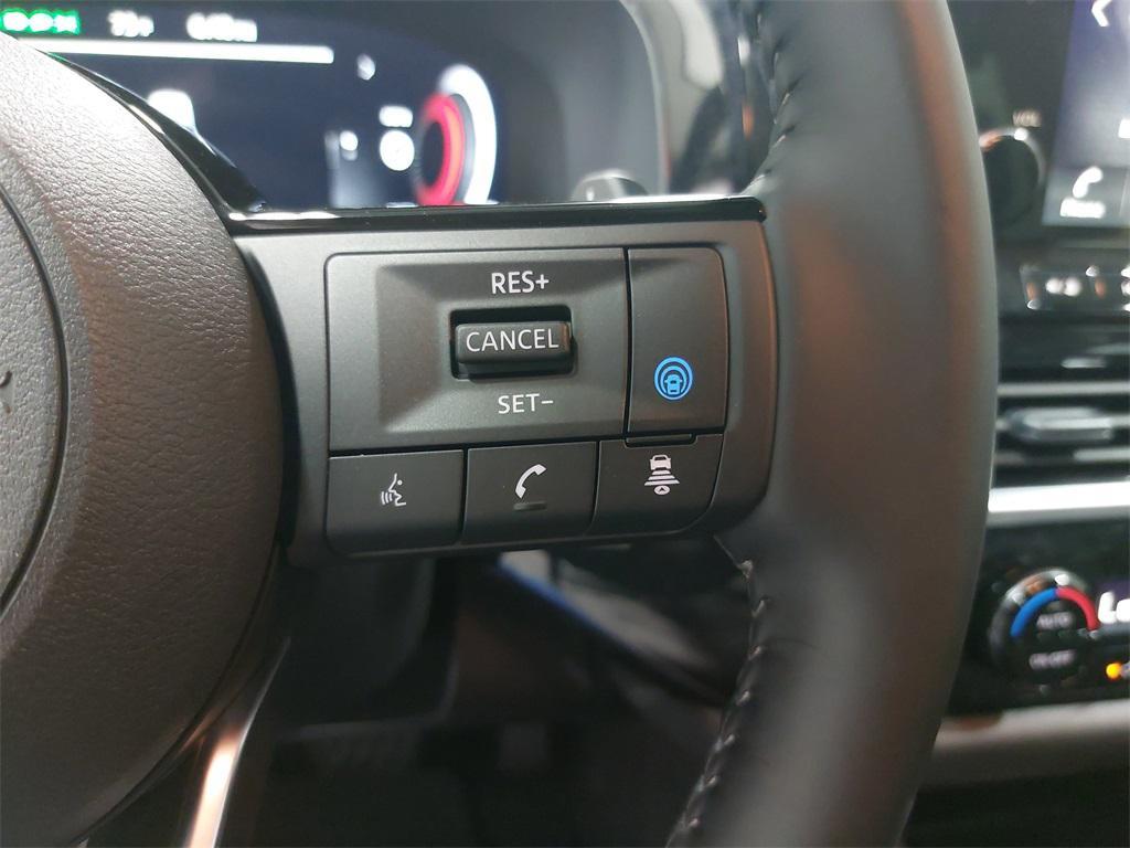 new 2025 Nissan Pathfinder car, priced at $51,359