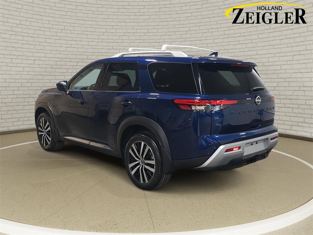 new 2025 Nissan Pathfinder car, priced at $51,359