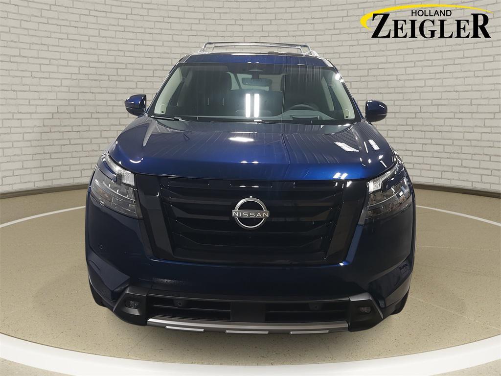 new 2025 Nissan Pathfinder car, priced at $51,359