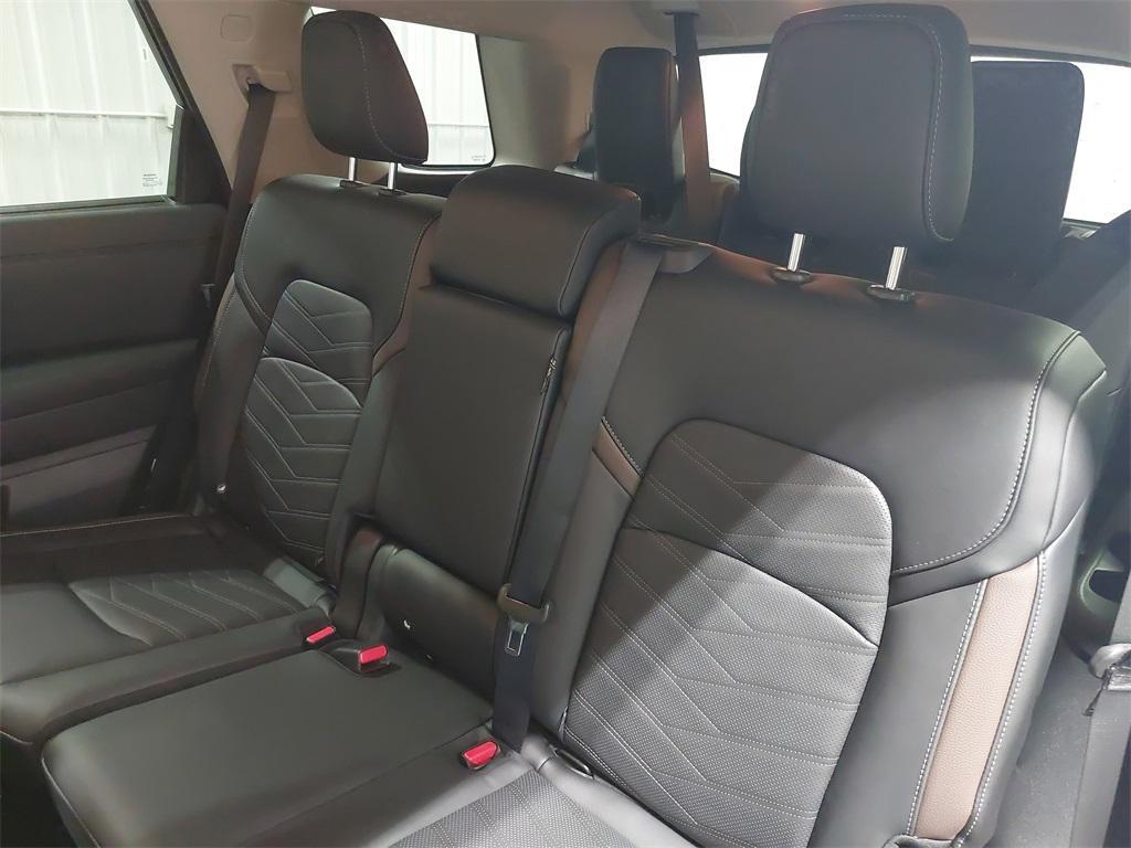 new 2025 Nissan Pathfinder car, priced at $51,359