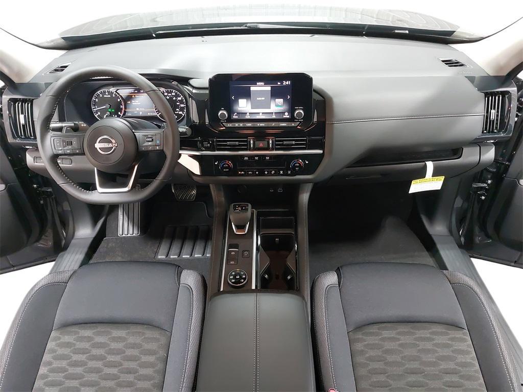 new 2025 Nissan Pathfinder car, priced at $41,713