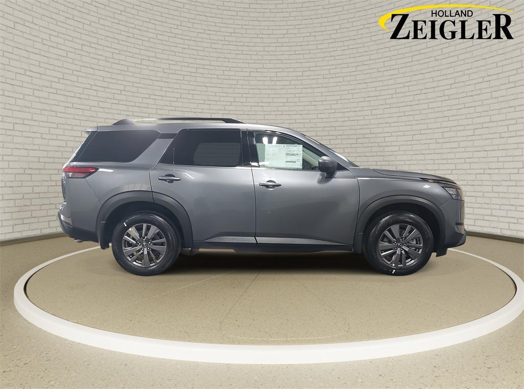 new 2025 Nissan Pathfinder car, priced at $41,713