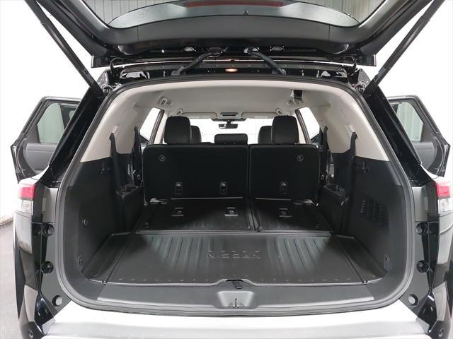 new 2025 Nissan Pathfinder car, priced at $44,302