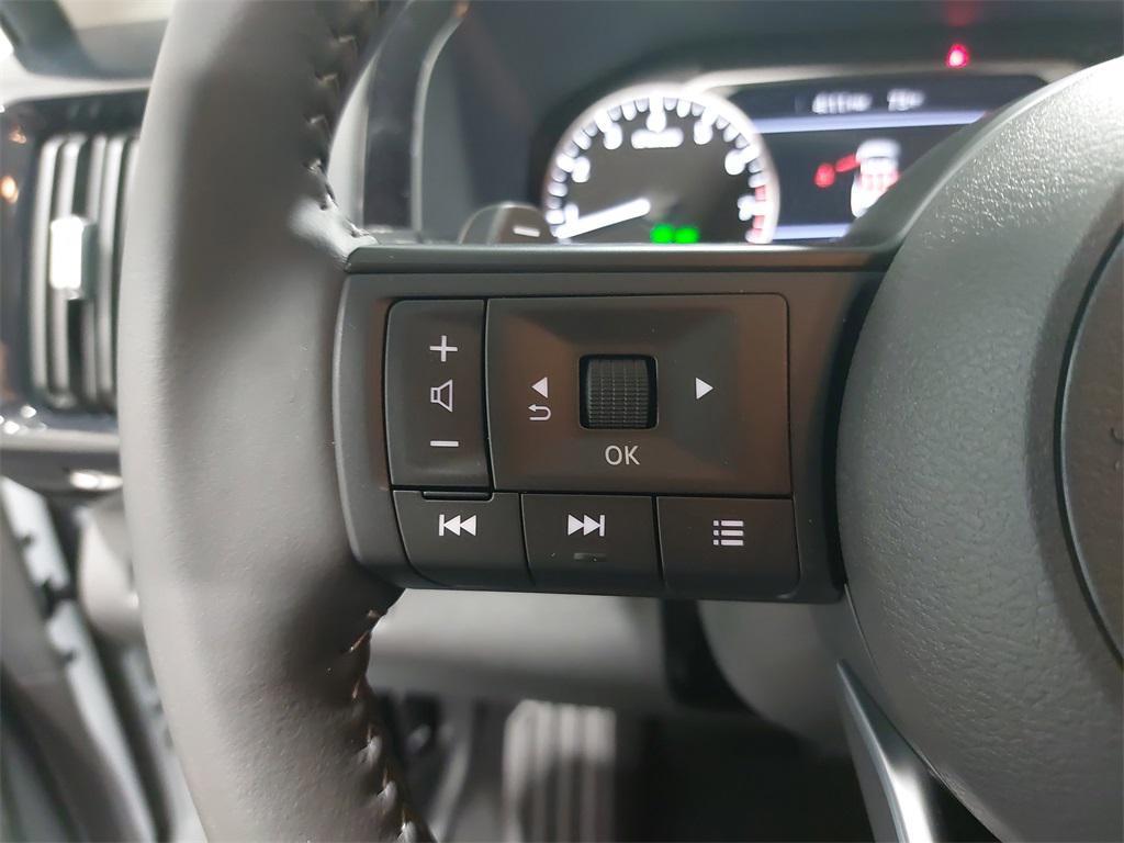 new 2025 Nissan Pathfinder car, priced at $42,080