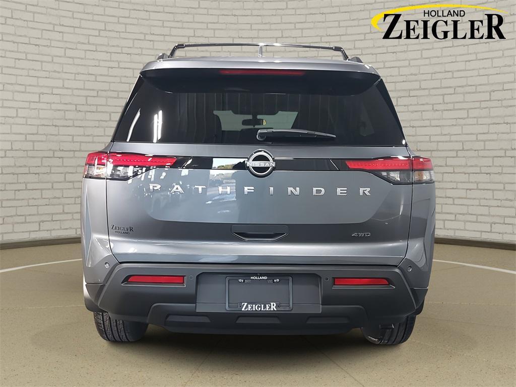 new 2025 Nissan Pathfinder car, priced at $41,758