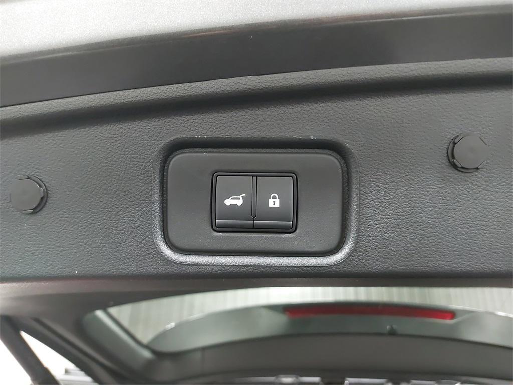 new 2025 Nissan Pathfinder car, priced at $41,758