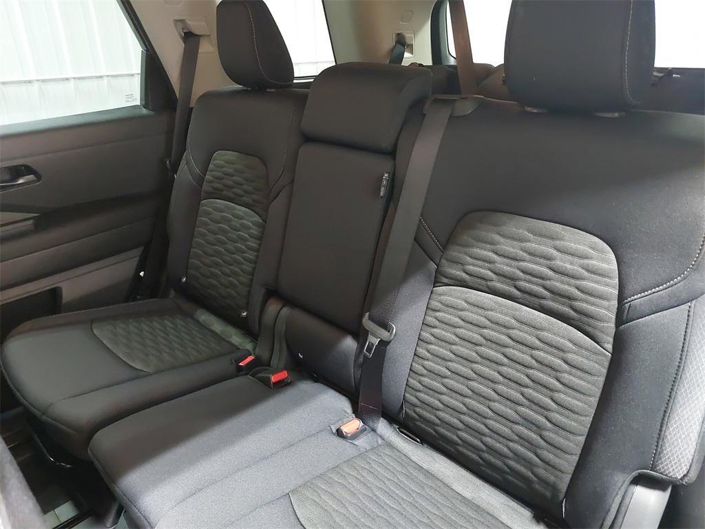 new 2025 Nissan Pathfinder car, priced at $41,758