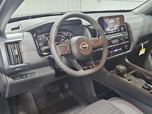 new 2025 Nissan Pathfinder car, priced at $44,582