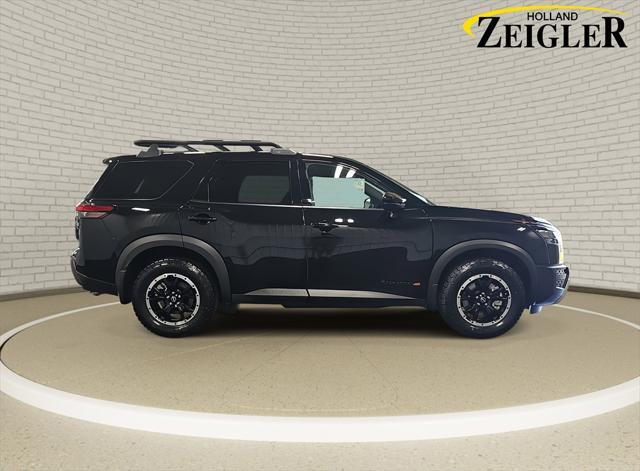 new 2025 Nissan Pathfinder car, priced at $44,582