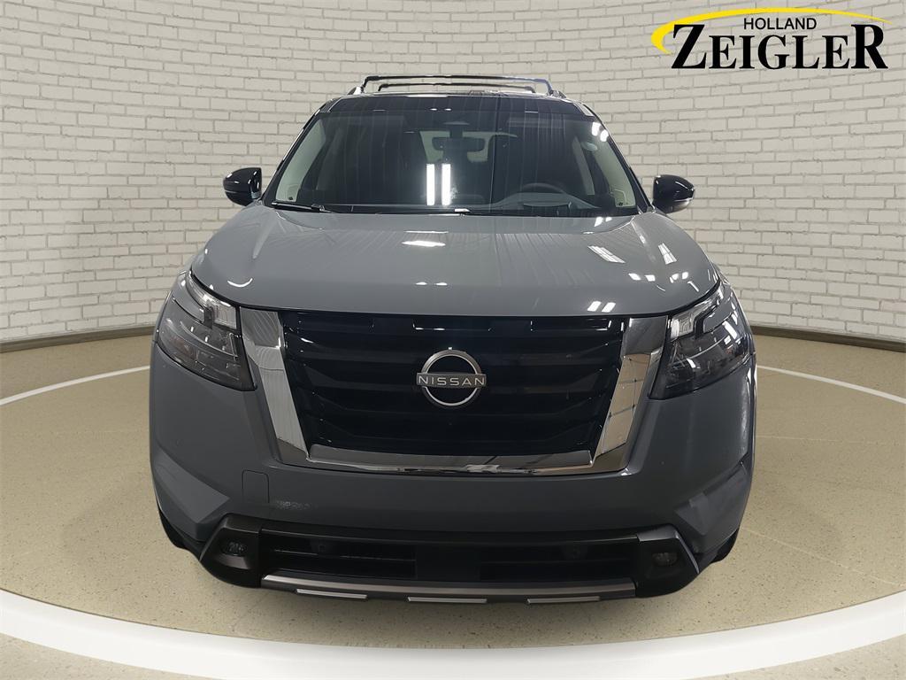 new 2025 Nissan Pathfinder car, priced at $51,823