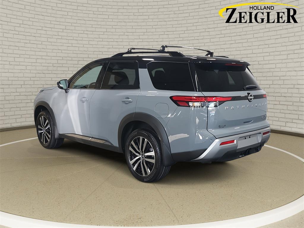 new 2025 Nissan Pathfinder car, priced at $51,823