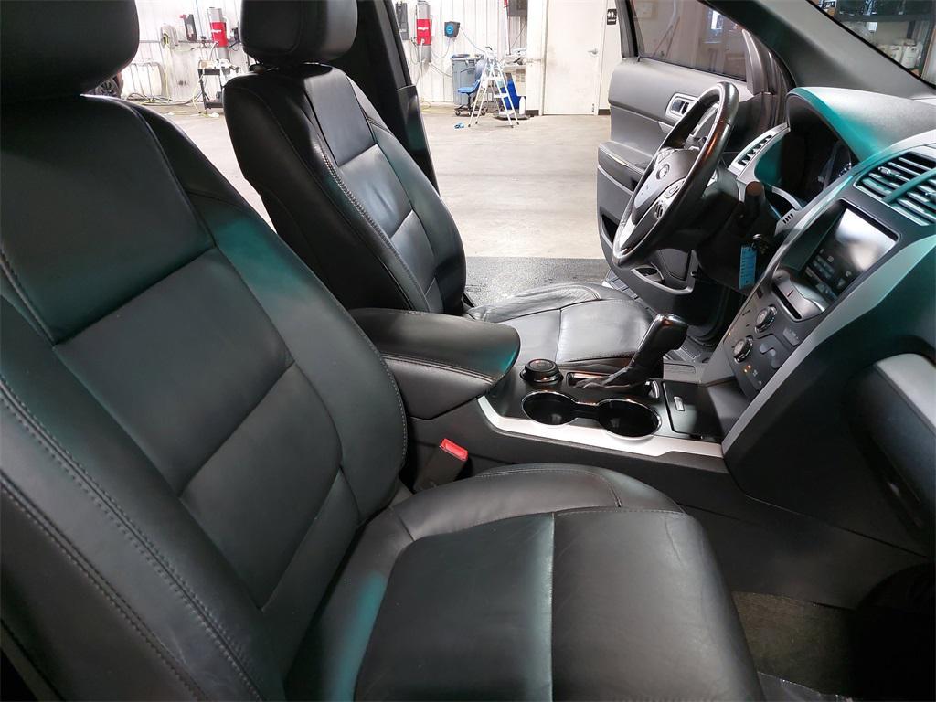 used 2015 Ford Explorer car, priced at $11,500