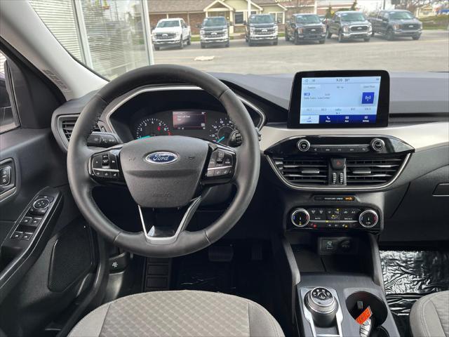 used 2022 Ford Escape car, priced at $25,316