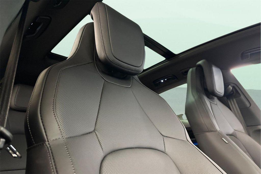 new 2025 Porsche Macan car, priced at $101,465