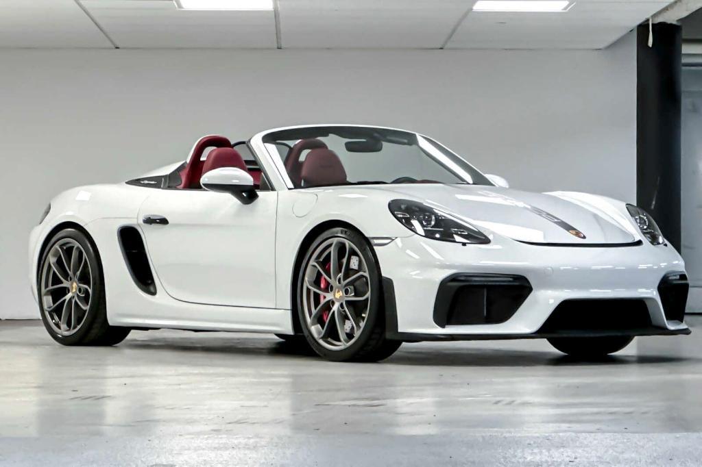 used 2022 Porsche 718 Spyder car, priced at $124,891