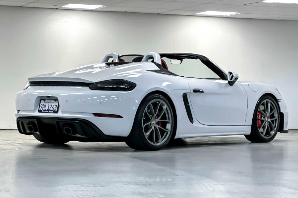 used 2022 Porsche 718 Spyder car, priced at $124,891