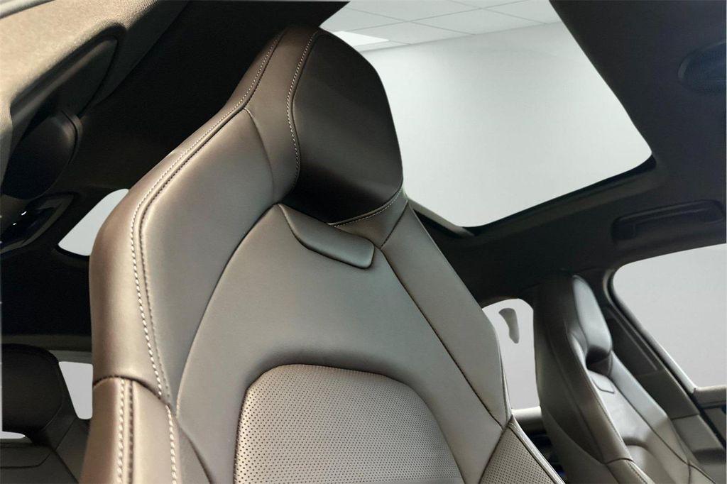 new 2025 Porsche Panamera car, priced at $133,015