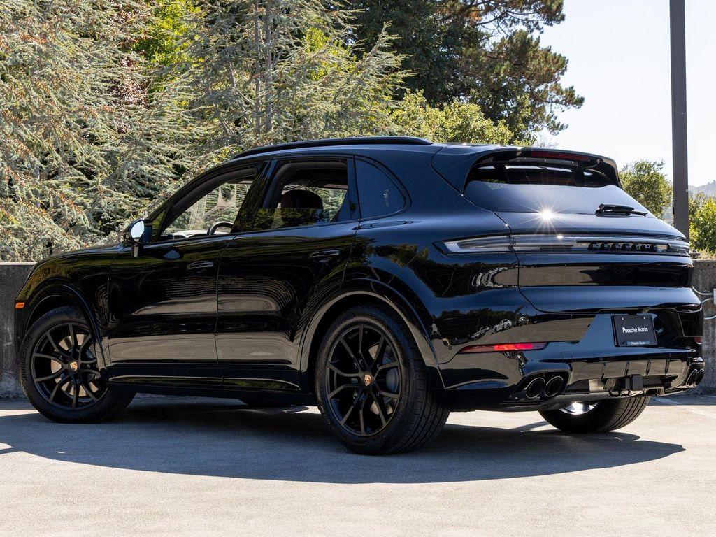 new 2025 Porsche Cayenne car, priced at $161,705