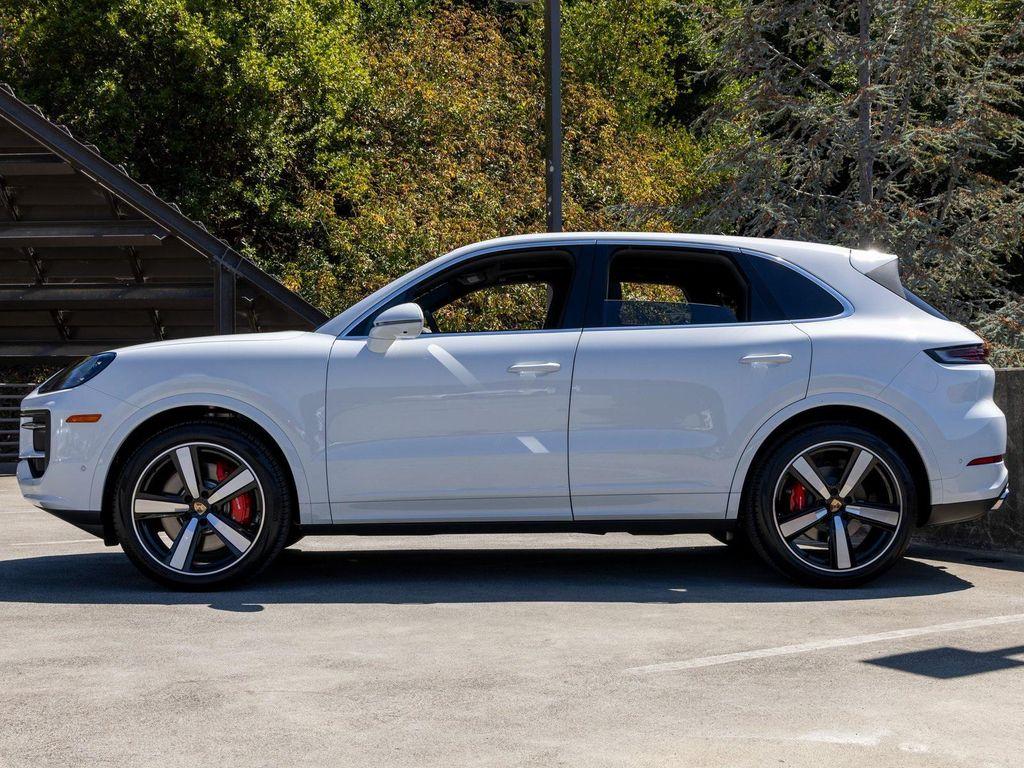 new 2025 Porsche Cayenne car, priced at $128,795