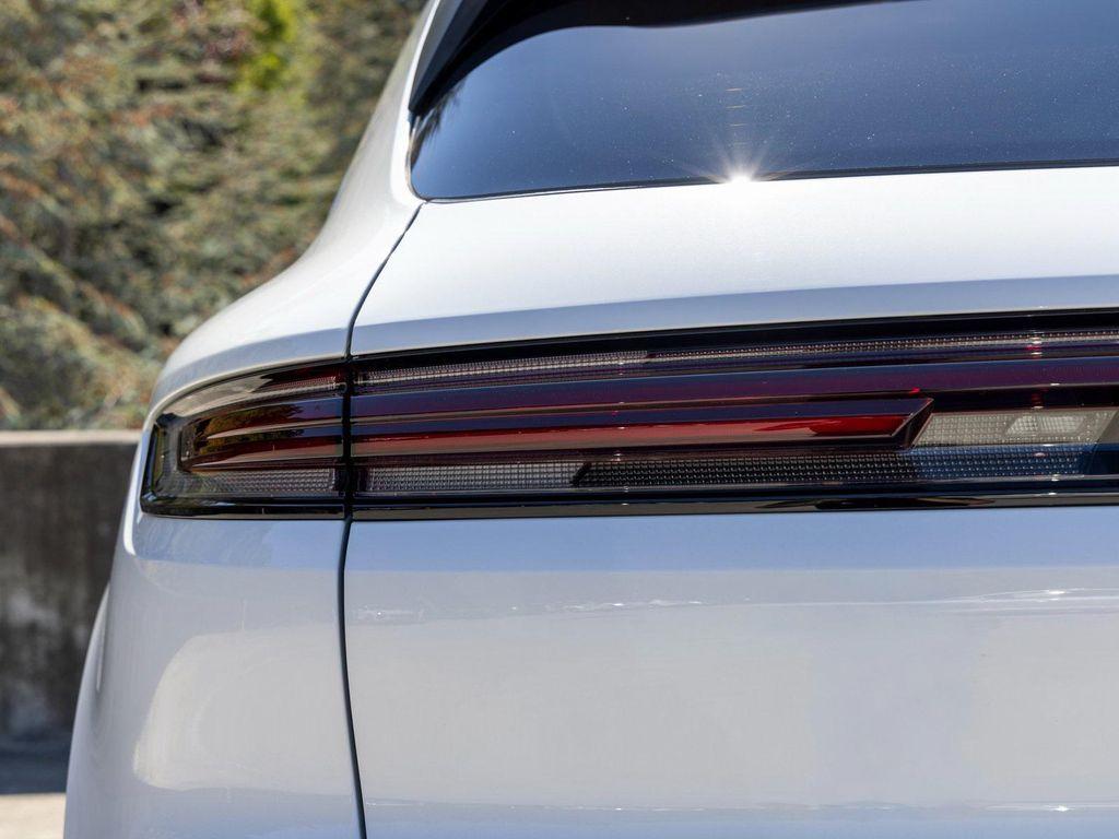 new 2025 Porsche Cayenne car, priced at $128,795