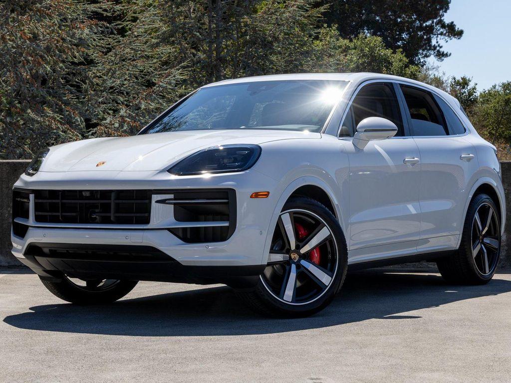 new 2025 Porsche Cayenne car, priced at $128,795