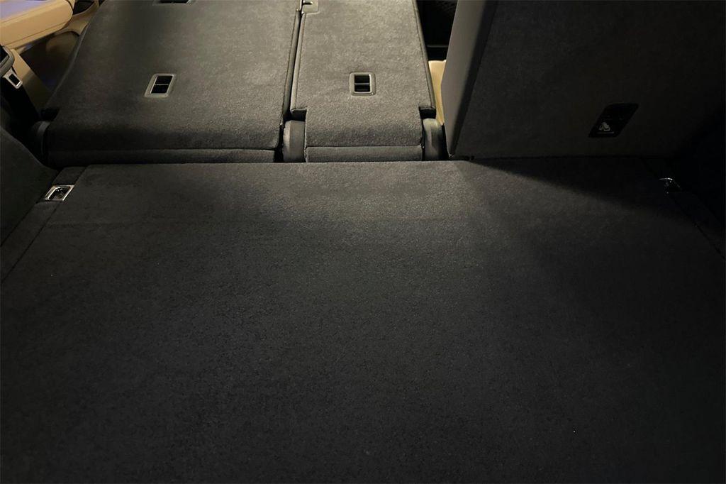 new 2025 Porsche Cayenne car, priced at $116,665