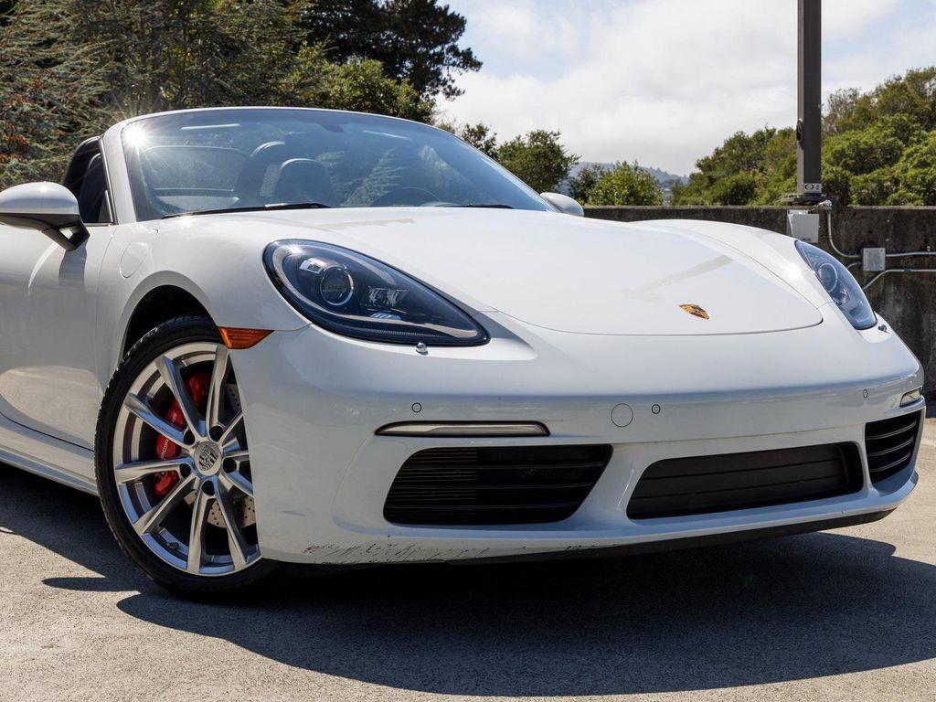 used 2021 Porsche 718 Boxster car, priced at $63,989
