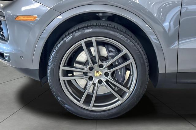 used 2022 Porsche Cayenne car, priced at $67,906