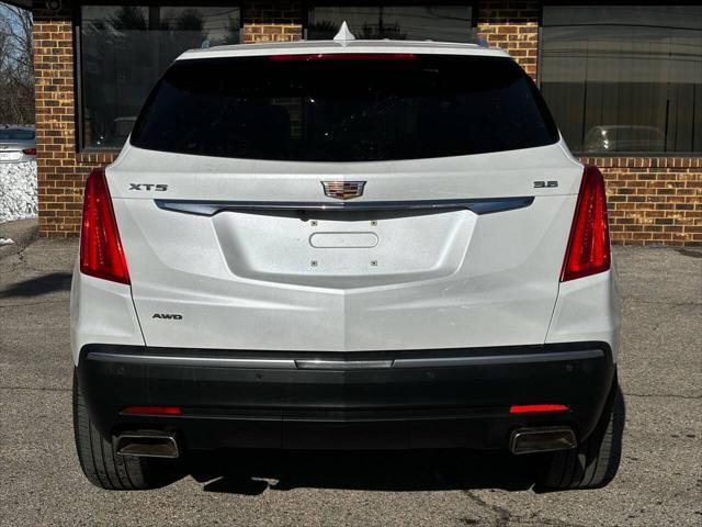 used 2018 Cadillac XT5 car, priced at $19,900