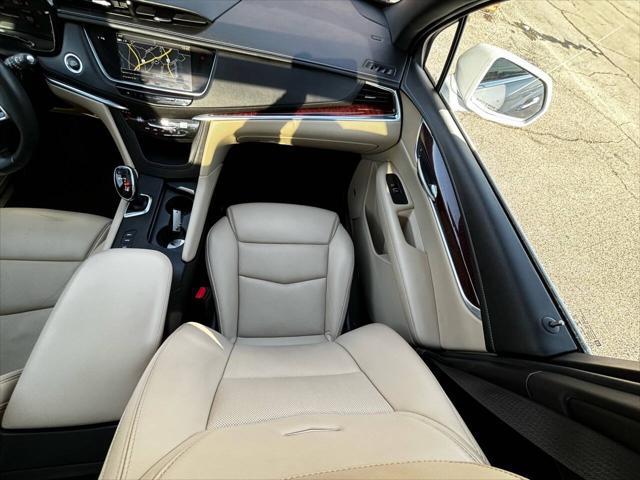 used 2018 Cadillac XT5 car, priced at $19,900