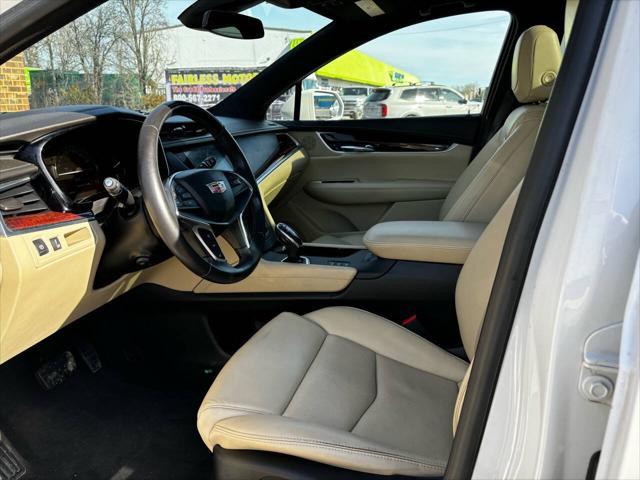 used 2018 Cadillac XT5 car, priced at $19,900