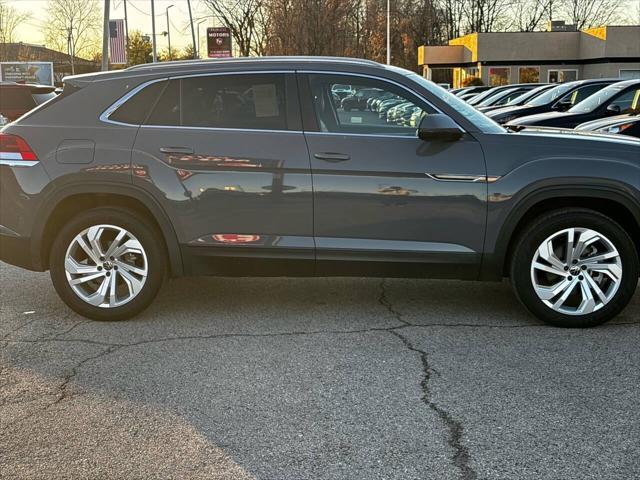 used 2021 Volkswagen Atlas Cross Sport car, priced at $27,500