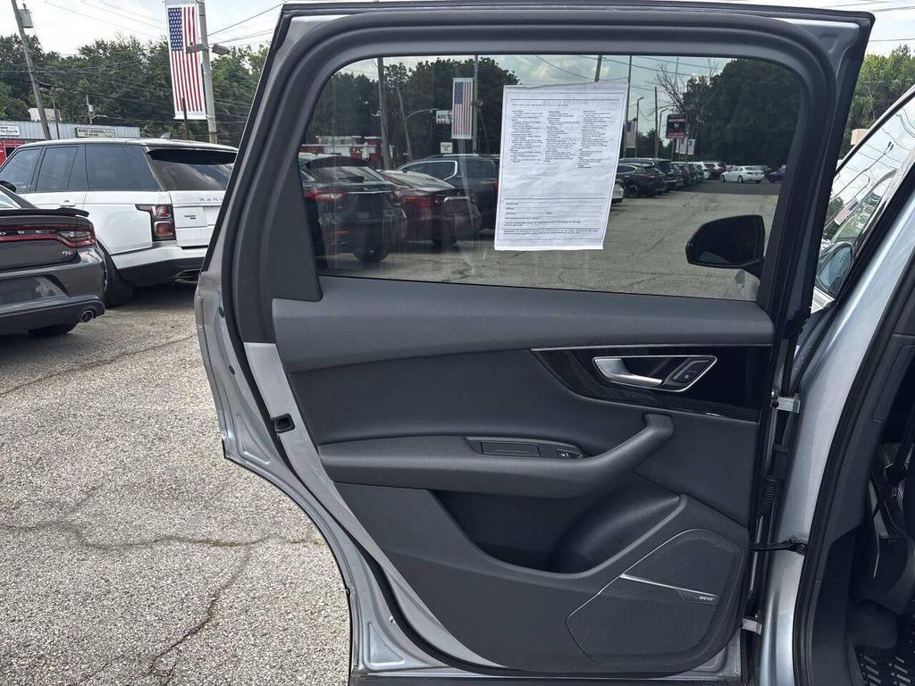 used 2017 Audi Q7 car, priced at $18,900