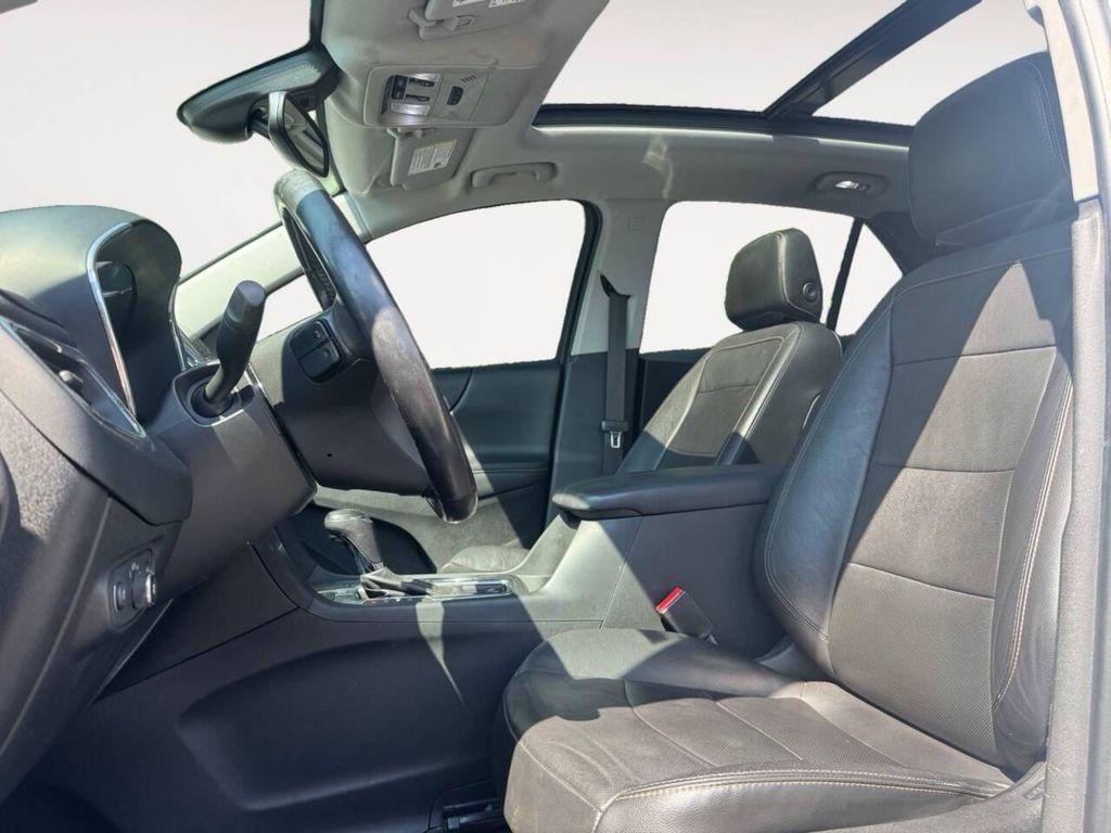 used 2019 Chevrolet Equinox car, priced at $17,500