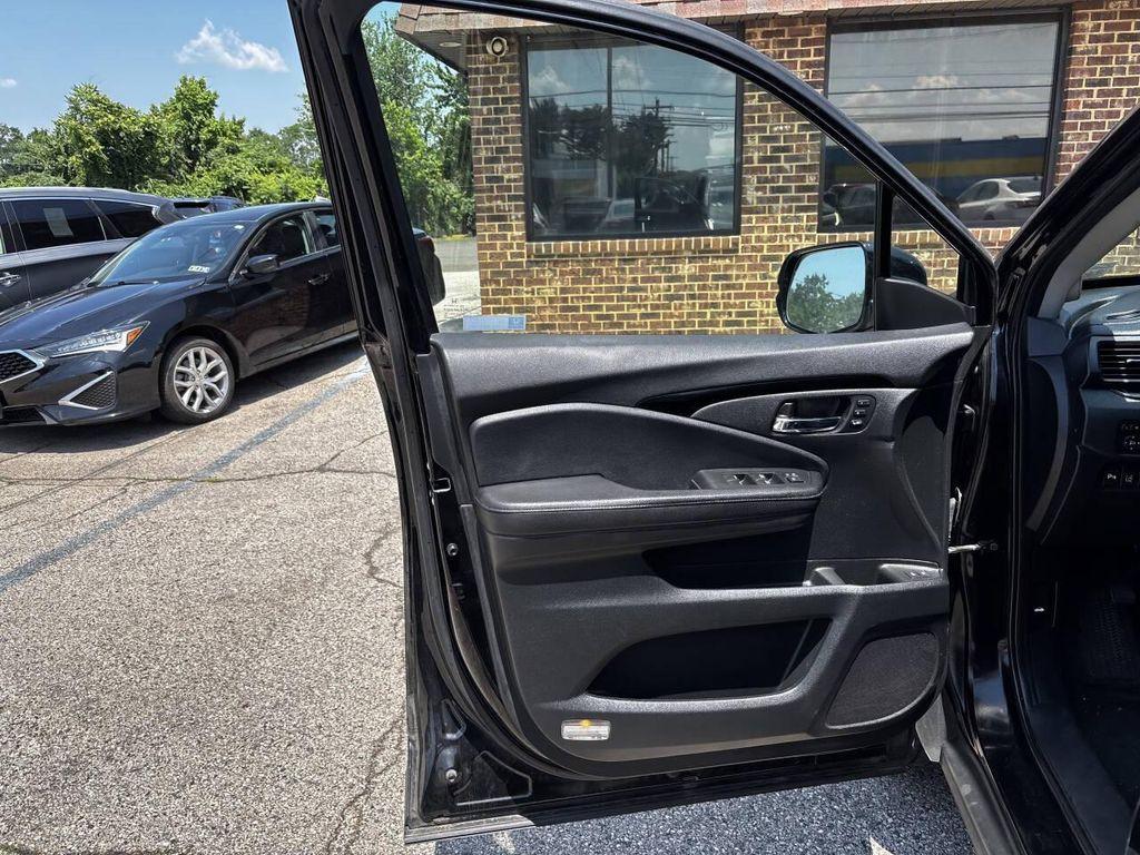 used 2018 Honda Pilot car, priced at $25,900