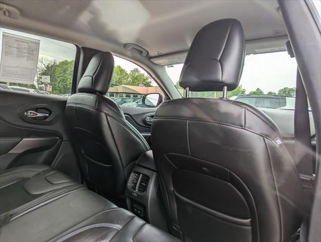 used 2019 Jeep Cherokee car, priced at $14,900