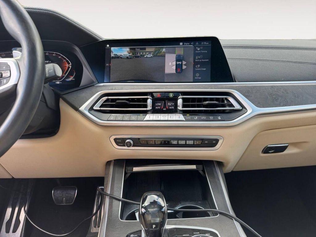 used 2021 BMW X7 car, priced at $35,000