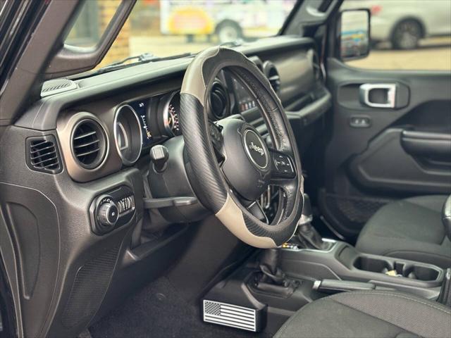 used 2020 Jeep Wrangler Unlimited car, priced at $28,300