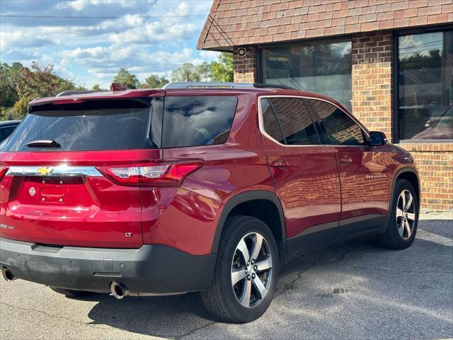 used 2018 Chevrolet Traverse car, priced at $19,300