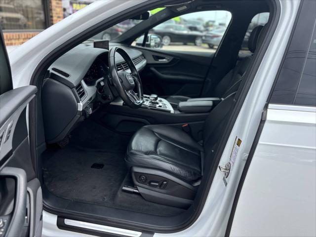 used 2019 Audi Q7 car, priced at $23,900