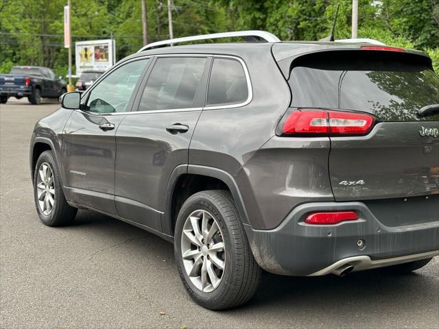 used 2018 Jeep Cherokee car, priced at $16,900