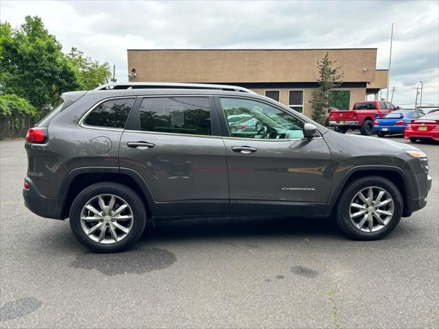 used 2018 Jeep Cherokee car, priced at $16,900