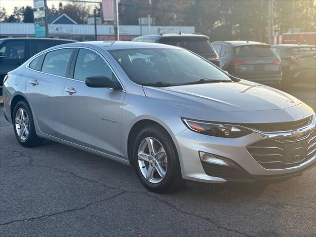 used 2022 Chevrolet Malibu car, priced at $18,500