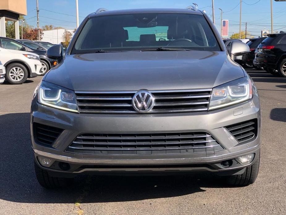 used 2017 Volkswagen Touareg car, priced at $20,900