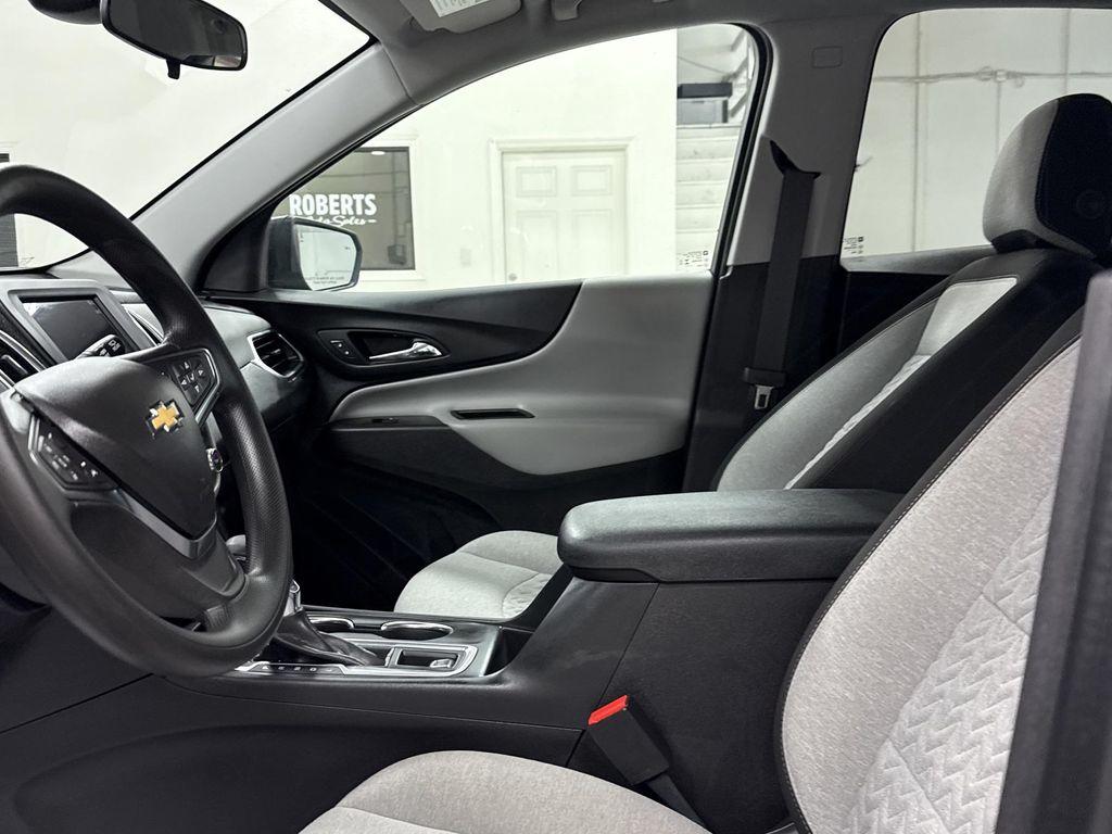 used 2024 Chevrolet Equinox car, priced at $22,997