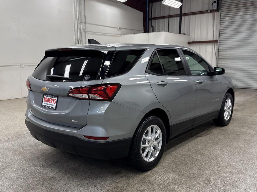 used 2024 Chevrolet Equinox car, priced at $22,997