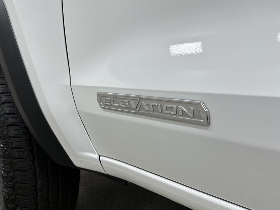 used 2024 GMC Canyon car, priced at $41,997