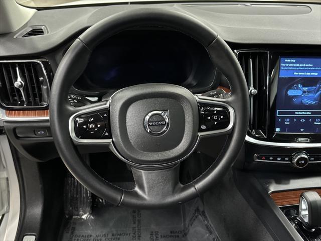 used 2024 Volvo S60 car, priced at $25,997