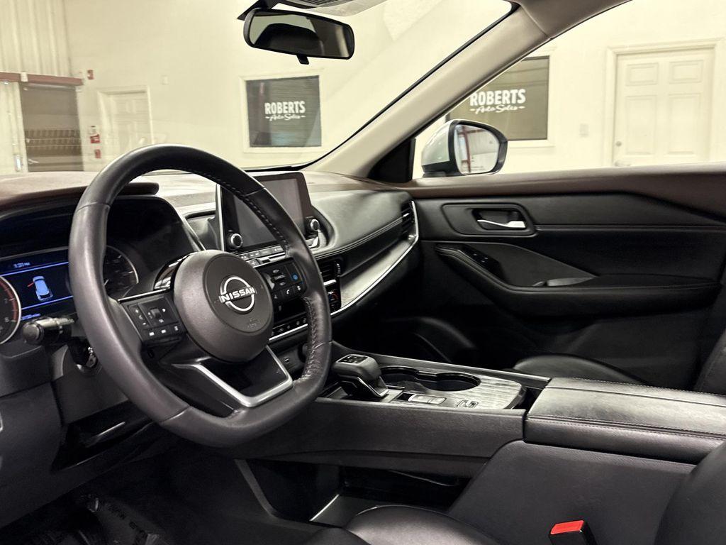 used 2023 Nissan Rogue car, priced at $24,997