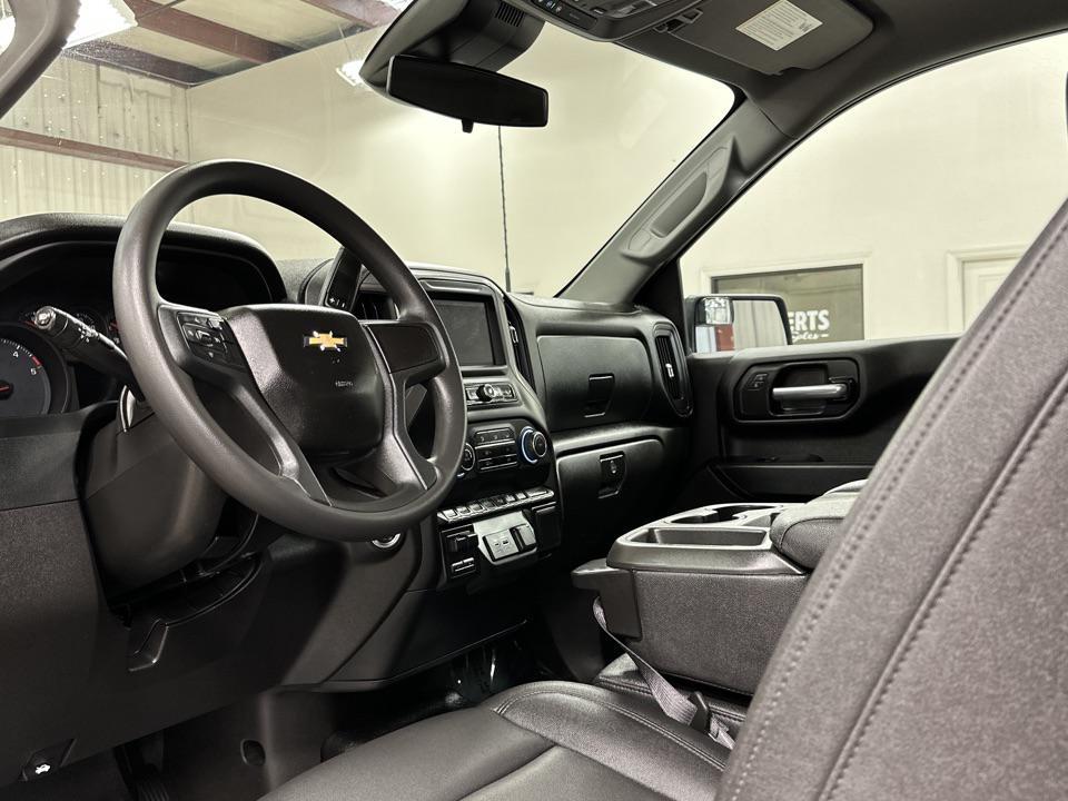 used 2024 Chevrolet Silverado 2500 car, priced at $42,997